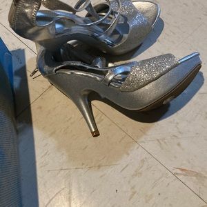 platform high top sneakers size 81/2